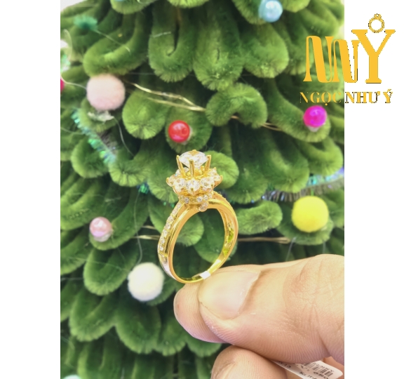 Nhẫn đài cao form xoàn 